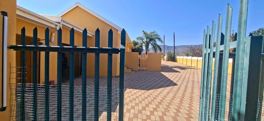 4 Bedroom Property for Sale in Klawer Western Cape